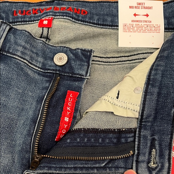 NWT Lucky Brand Sweet Mid Rise Straight Jeans - Picture 5 of 7